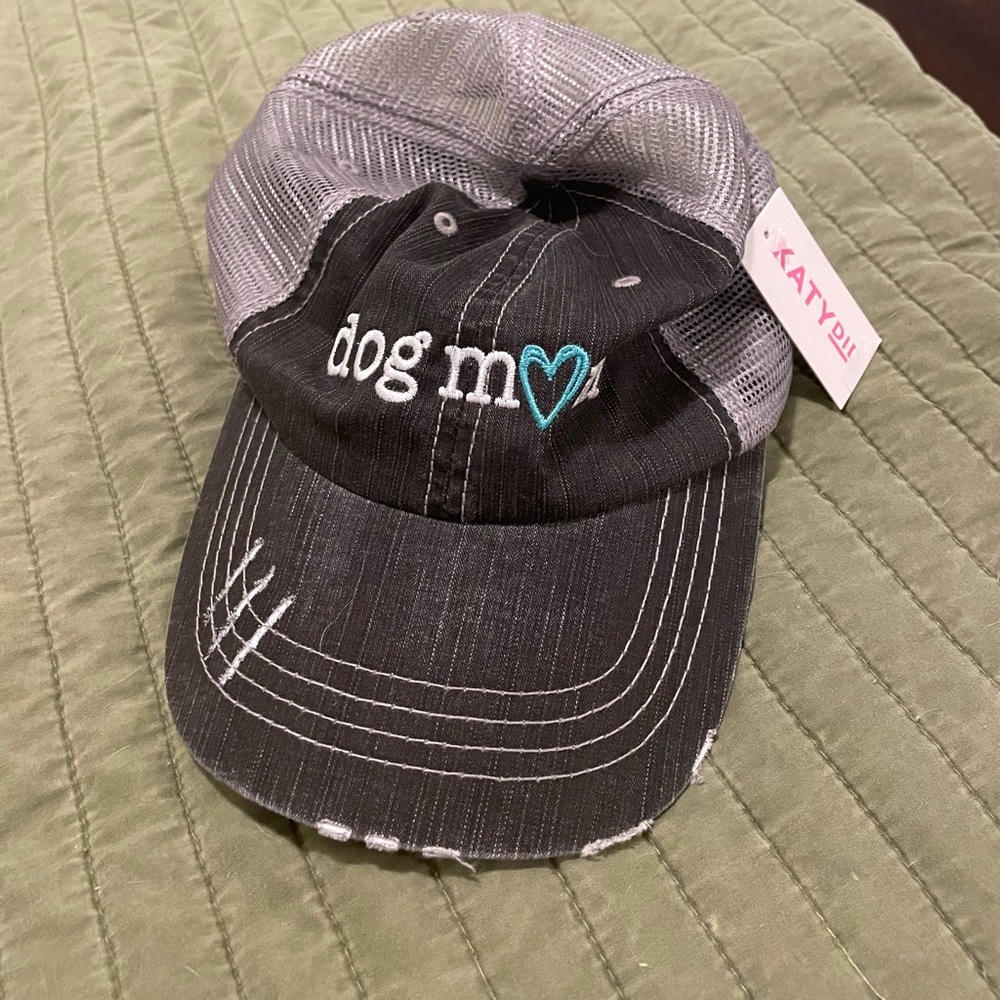 Dog M❤️M hat